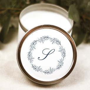 Monogram Indigo Blue Wreath Classic Script Wedding Runder Aufkleber