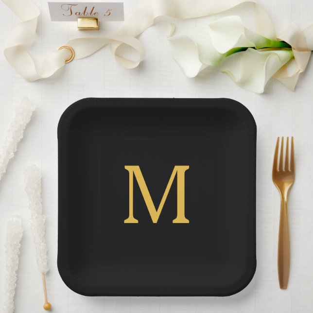 Monogram Individuelle Name Gold Golden Black Pappteller (Hochzeit)