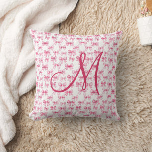 Monogram Initial Pink Bow Coquette Ästhetische Gir Kissen