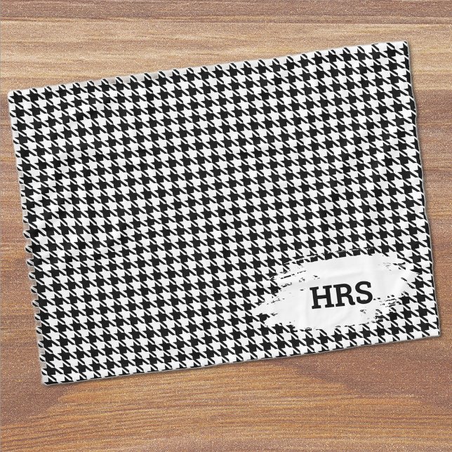 Monogram Initials Black & White Houndstooth Fleece (Von Creator hochgeladen)