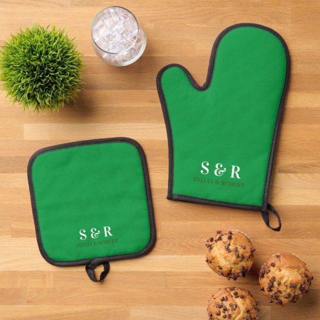 Monogram Initials Couple Name Green Ofenhandschuh & Topflappen-Set (Oben Unten)