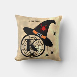 Monogram K Halloween Sky Hexenspinnen Name Kissen
