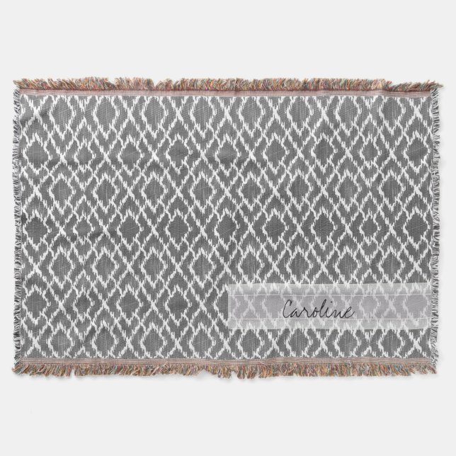 Monogram Karkohle Grau Tribal Ikat Diamond Muster Decke (Vorderseite)