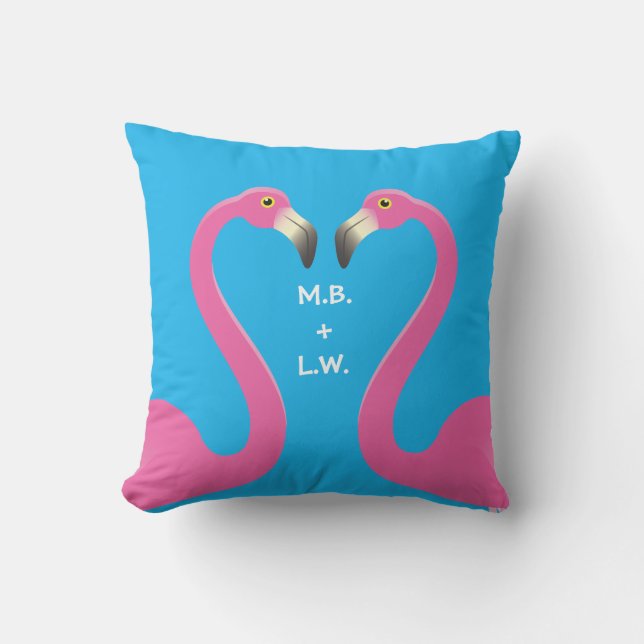 Monogram Kissing Flamingos Blue Outdoor Pillow Kissen Für Draußen (Vorderseite)