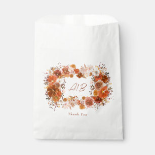 Monogram Krautcreme Floral Terracotta Wedding Geschenktütchen