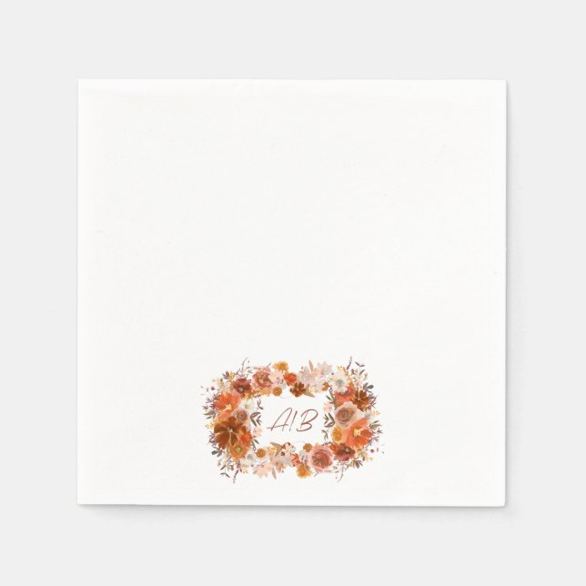 Monogram Krautcreme Floral Terracotta Wedding Serviette (Vorderseite)