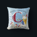 Monogram Letter C Snowy Christmas Angel Snowman Kissen<br><div class="desc">Monogram Letter C Snowy Christmas Angel Snowman. Der süße,  niedliche und so zauberhafte Engelsschneemann und seine Waldfreunde,  der Kardinal,  der Igel und ein Liebespaar Hasen spielen in einem Winterwunderland voller Schnee. Copyright,  Audrey Jeanne Roberts.</div>