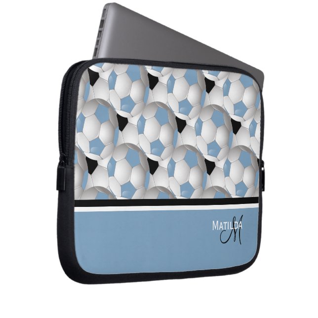 Monogram Light Blue Black Soccer Ball Pattern Laptopschutzhülle (Vorne Rechts)