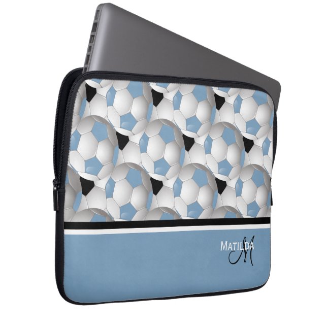 Monogram Light Blue Black Soccer Ball Pattern Laptopschutzhülle (Vorne Rechts)