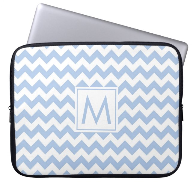 Monogram Light Blue White Zickzack Stripe Muster Laptopschutzhülle (Vorderseite)