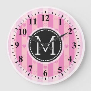 Monogram Lila Pink Stripes Modernes Herzmuster Große Wanduhr