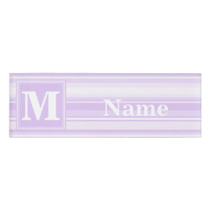 Monogram-Lilastreifen Namenschild