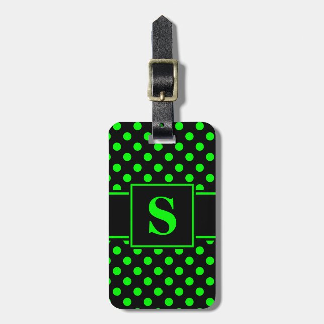 Monogram Lime Green Polka Dots auf Black Gepäckanhänger (Vorderseite vertikal)