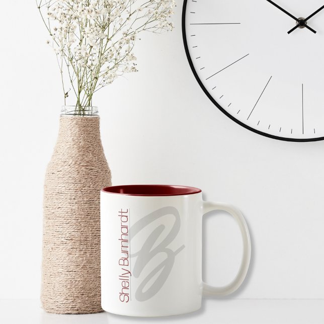 Monogram Minimal Modern Typografy Dark Red Bold Zweifarbige Tasse (Von Creator hochgeladen)