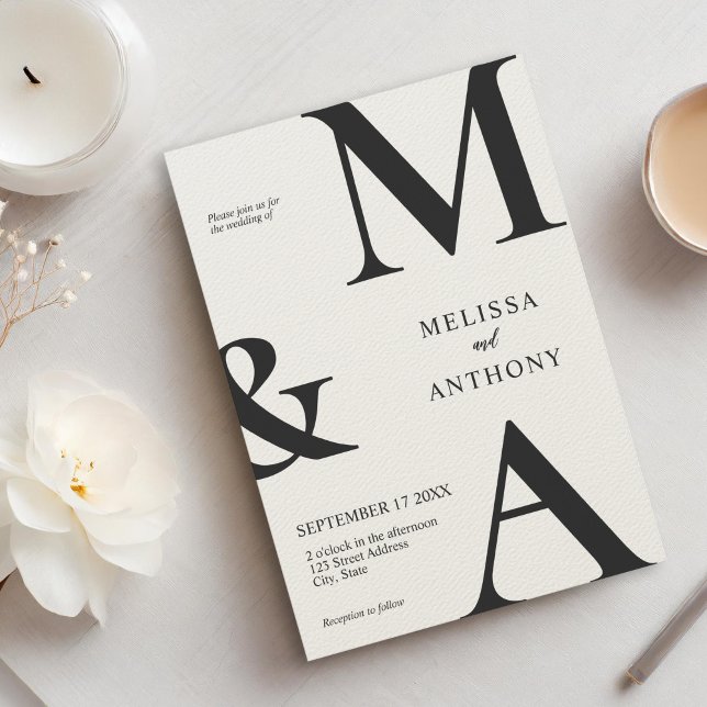 Monogram Minimalistisch Black und Ecru Modern Wedd Einladung (Von Creator hochgeladen)