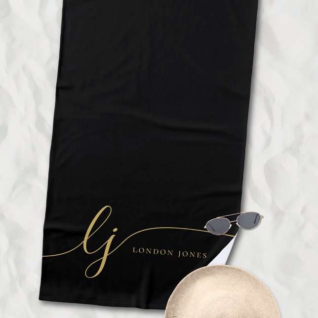 Monogram Modern Elegant Black Gold Script Initials Strandtuch (Von Creator hochgeladen)