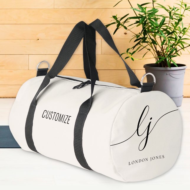 Monogram Modern Girl Calligraphy Script Custom Duffle Bag (Von Creator hochgeladen)