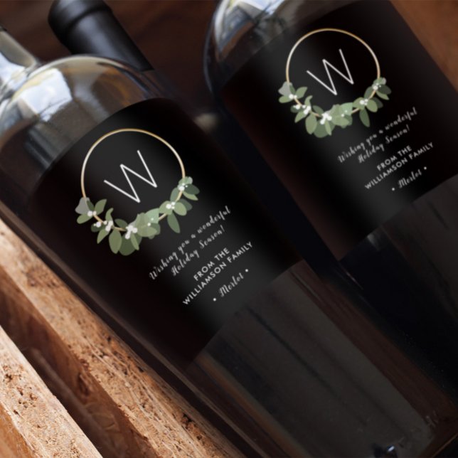 Monogram Modern Kranz Personalisiert Weihnachten Weinetikett (Monogram Wine label wreath for Christmas.)