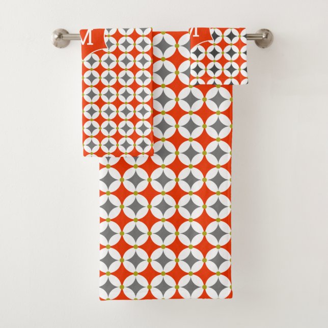 Monogram Modern Trendy Geometric Orange Gray Badhandtuch Set (Insitu)