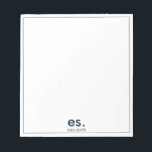 Monogram Modernes Elegantes Minimal Blau und Weiß Notizblock<br><div class="desc">Monogram Modern Elegant Minimal Blue und White Notepad</div>