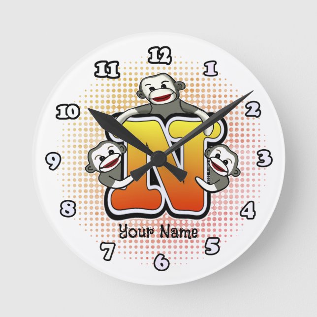 Monogram N Socken Monkey-Uhr Runde Wanduhr (Vorderseite)