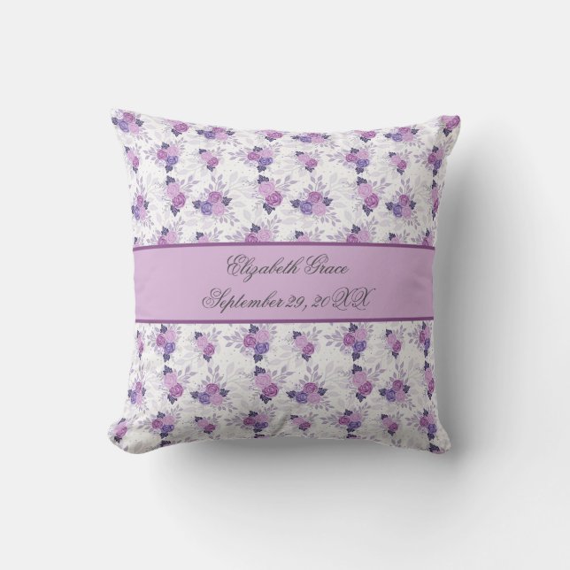 Monogram Name Birth Stats Lila Pink Floral Kissen (Vorderseite)
