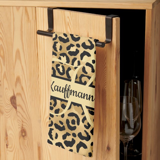 Monogram Name Black Gold Leopard Print Cheetah Geschirrtuch (Drittel gefaltet)