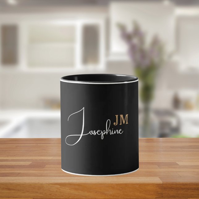 Monogram name black gold modern tasse (Von Creator hochgeladen)