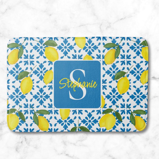 Monogram Name Blue French Tile Lemon Pattern  Badematte (Von Creator hochgeladen)