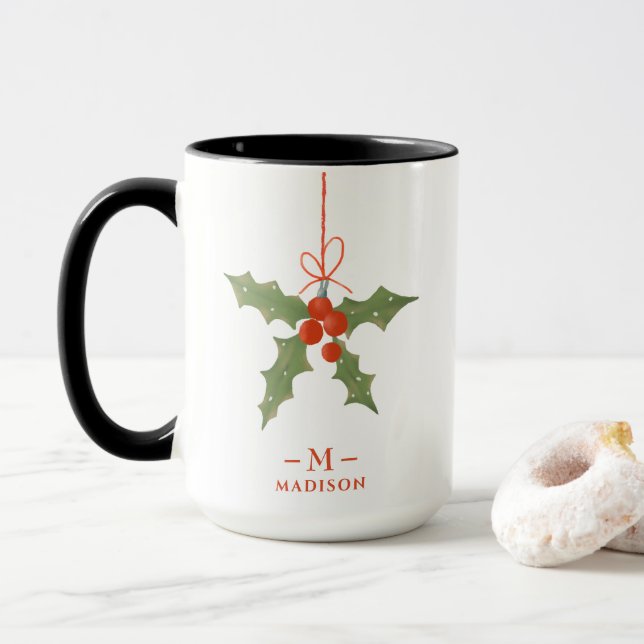 Monogram Name Christmas Holly Winter Floral Tasse (Mit Donut)