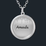 Monogram Name Silver Driving Glitzer Trendy Versilberte Kette<br><div class="desc">Ein hübsch silberner Tropfen Glitzer Name Halskette. Fügen Sie ihren Namen in Monogramm hinzu. Ein tolles Geschenk für sie oder für Ihr Brautparty.</div>