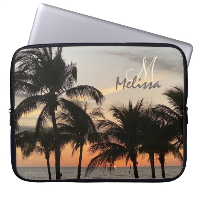 Monogram Name Trendy Florida Sunset Palm Ocean Laptopschutzhülle (Vorderseite)