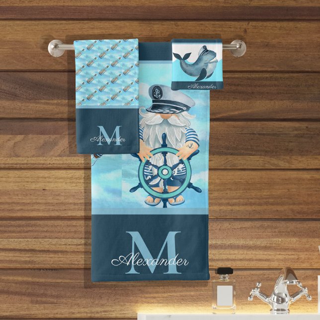 Monogram Nautical Captain in Whale Blue White Boy Badhandtuch Set (Von Creator hochgeladen)