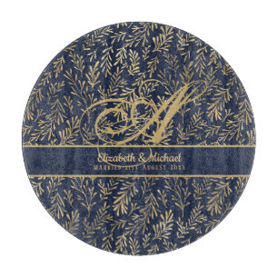 Monogram Navy Blue Gold Leaf Newlyweds Wedding Schneidebrett