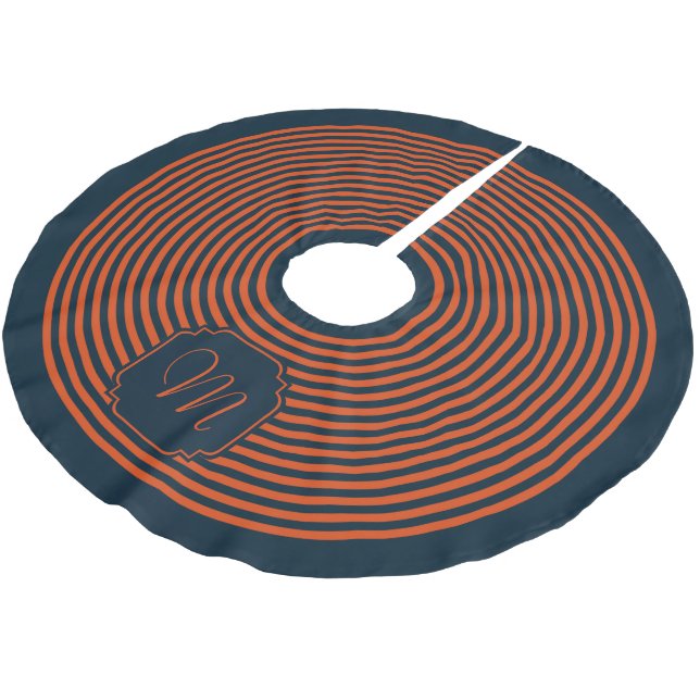 Monogram Navy Blue Orange Strip Weihnachten Polyester Weihnachtsbaumdecke (Schrägansicht)