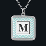 Monogram Necklace Versilberte Kette<br><div class="desc">Zickzack Wellen in Blau und Weiß Monogram mit Ihrem ersten</div>