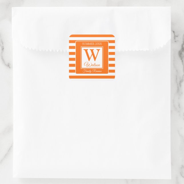Monogram Orange Stripes Summer Family Wiedersehen Quadratischer Aufkleber (Tasche)
