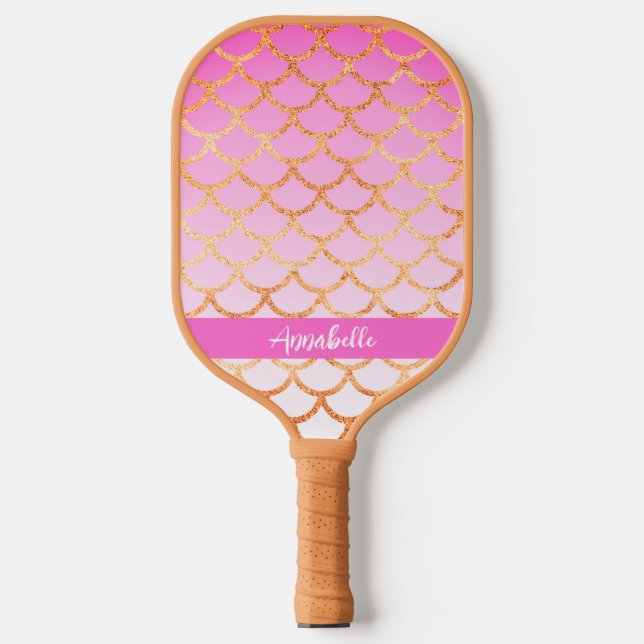 Monogram Pink Gold Mermaid Muster Glitzer Sparklin Pickleball Schläger (Vorderseite)