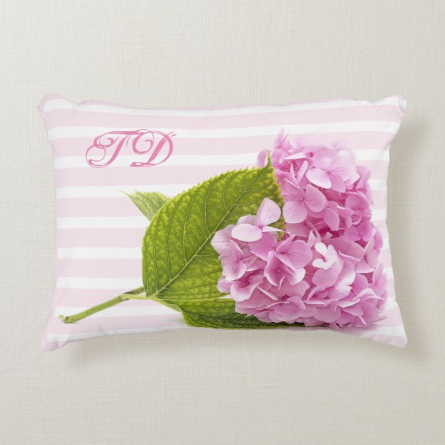 Monogram Pink Hydrangea Bloral Akzent Pillow Dekokissen (Vorderseite)