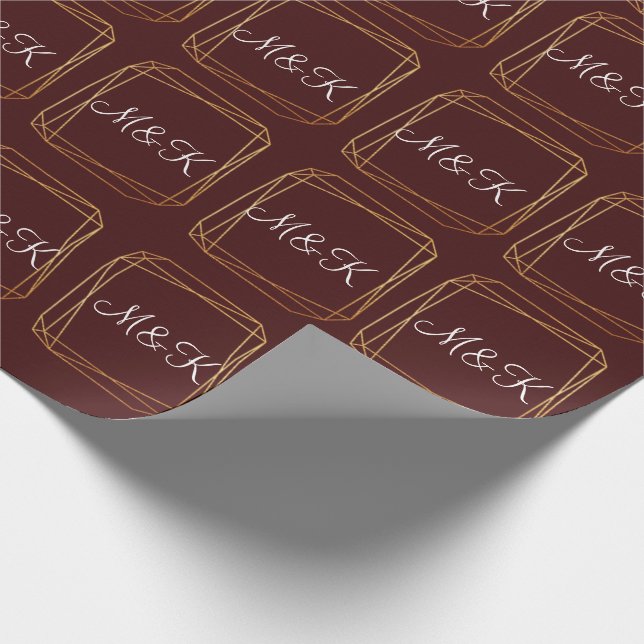 Monogram Polygonal Burgundy Gold Geometding Weddin Geschenkpapier (Ecke)