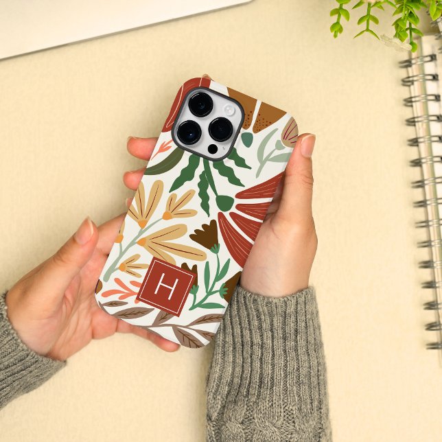 Monogram Retro Terrakotta Blumen Boho iPhone Hülle (Von Creator hochgeladen)