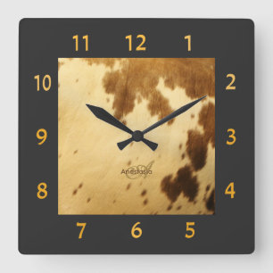 Monogram Rustic Chic Brown Beige Cowhide Fur Print Quadratische Wanduhr