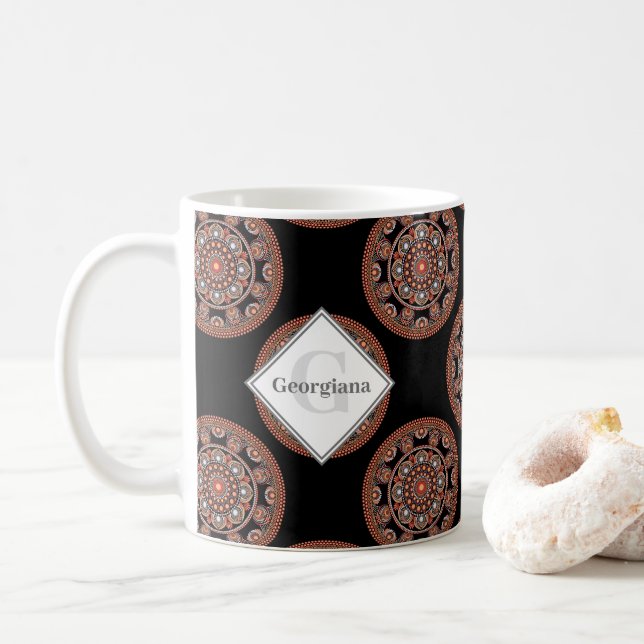 Monogram Safari Sunset Bohemisch Polka Dot Mandala Kaffeetasse (Mit Donut)