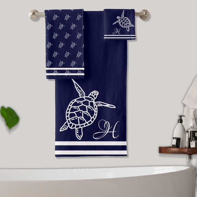 Monogram Sea Turtles Navy Blue Nautical Coastal Badhandtuch Set (Von Creator hochgeladen)