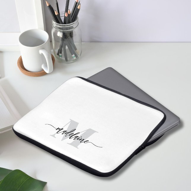 Monogram Silver Black Laptopschutzhülle (Von Creator hochgeladen)