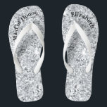 Monogram Silver Glitzer Bridesmaid Trauzeugin Flip Flops<br><div class="desc">Ein lustiges Geschenk für Ihre Brautjungfrauen und Trauzeugin. Wenn sie am Ende der Nacht müde ist,  will sie diese! Personalisieren Sie sie!</div>