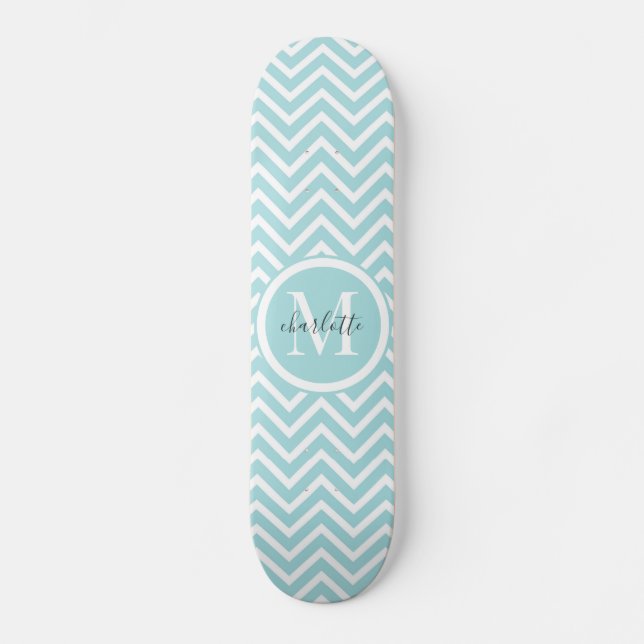 Monogram-Skateboard | Pastell Blue Green Zickzack Skateboard (Vorderseite)