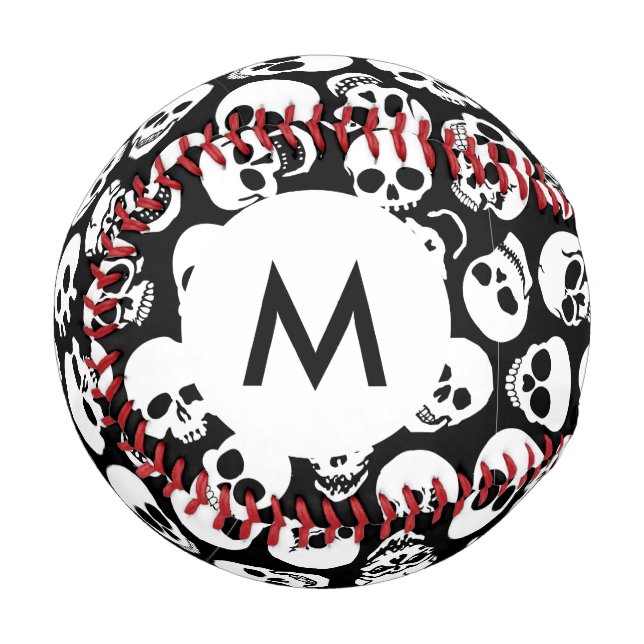 Monogram Skulls im schwarzen Hintergrundmuster Baseball (Vorderseite Links)