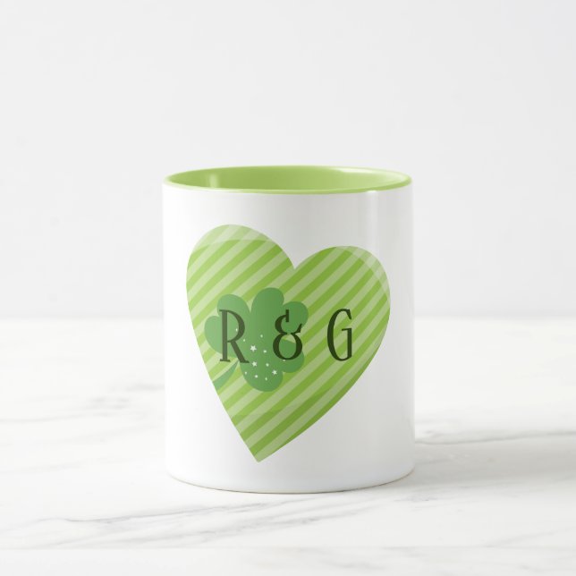 Monogram St. Patrick's Stripes heart Tasse (Zentrum)
