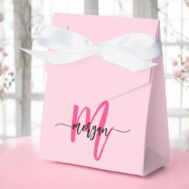 Monogram Stylish Modern Hot Pink Geschenkschachtel (Von Creator hochgeladen)